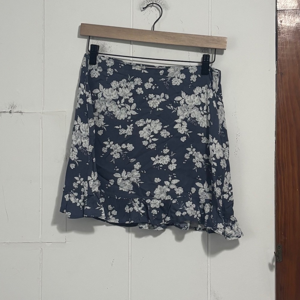 SO Goods For Life Womens Blue White Floral Ruffle Hem Rayon Mini Skirt Size S